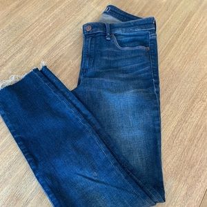 Woman’s Abercrombie jeans